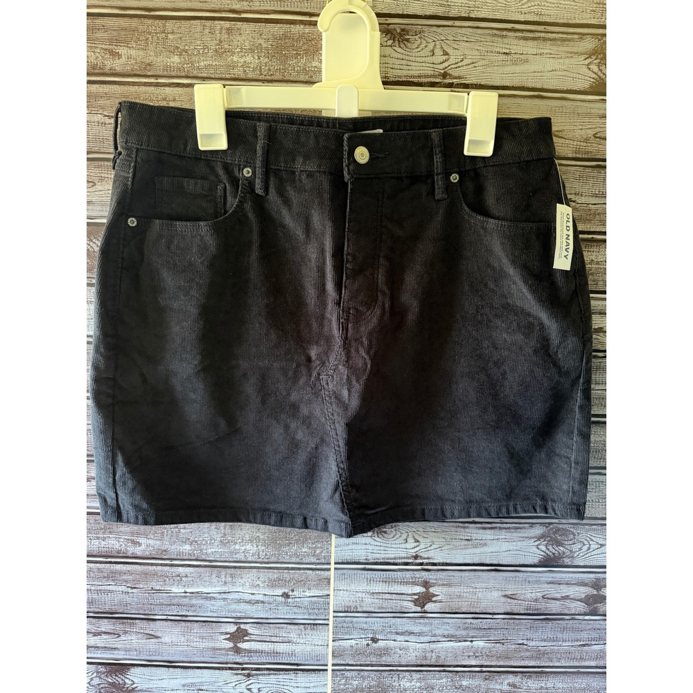 Old Navy Women's High-Rise Mini Skirt Black Corduroy Pockets Size 12 NWT